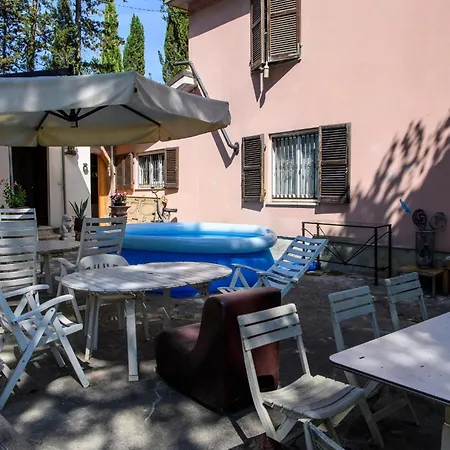 1 Bedroom Awesome In Holiday home *